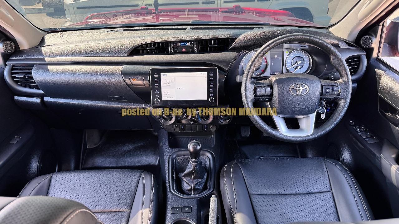 2023 Toyota Hilux double cabin