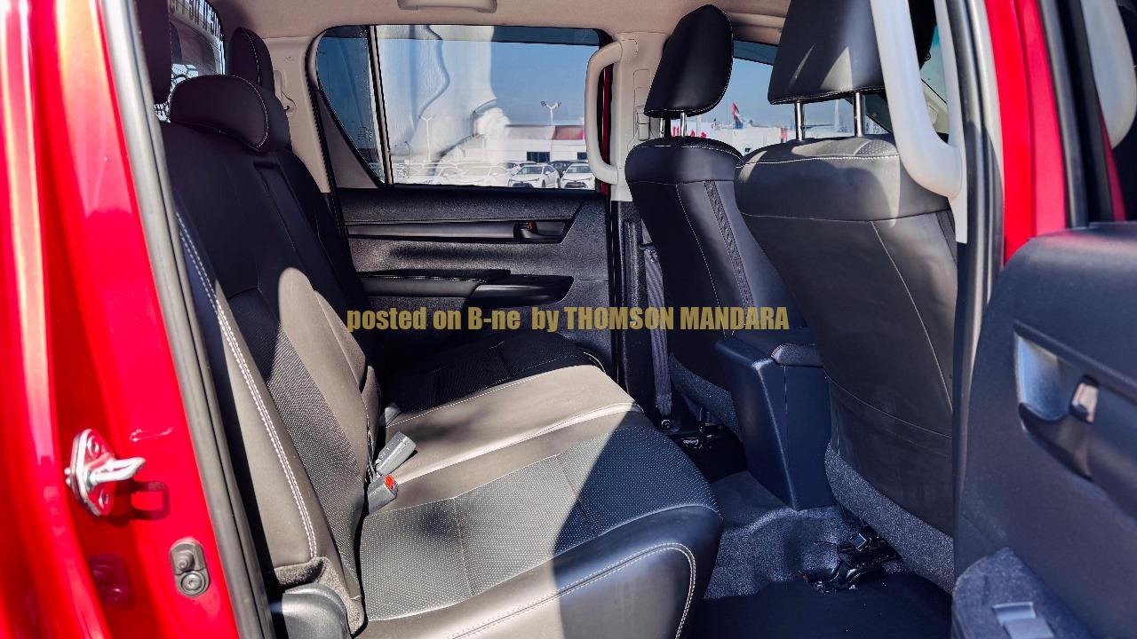 2023 Toyota Hilux double cabin