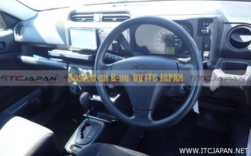 Toyota Probox Van 2015